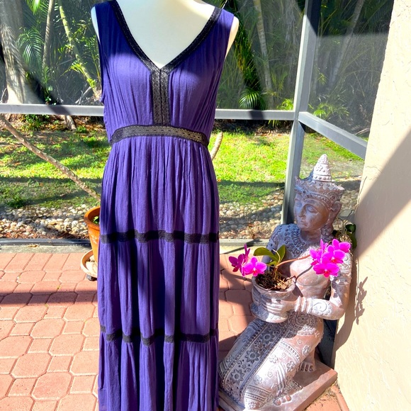 Ella Moss Dresses & Skirts - Ella Moss navy with black trim maxi dress (large)